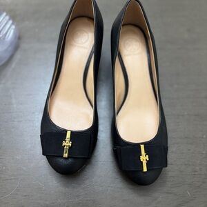 Tory Burch Black Bow Ballet Flats with Gold Logo